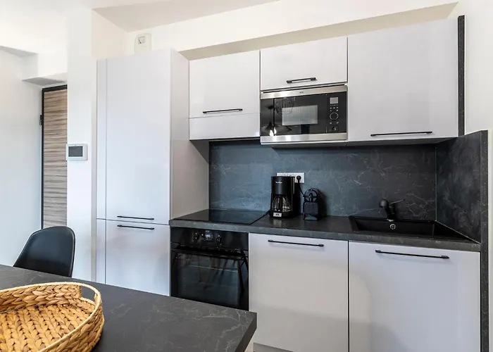 St Joseph-2 By Interhome דירה פורטו-וישיו